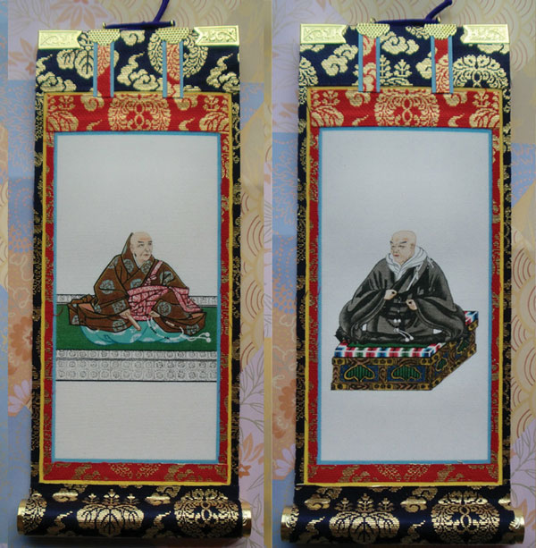 材質は西陣絹本紙使用、上品な仕上がり。掛軸の祭り方、一般的には木彫りのご本尊と掛軸の3枚セットは一番望ましいですが、地域によって、木彫りのご本尊と脇軸の2枚セット、あるいは、掛軸3枚、掛軸のご本尊だけ